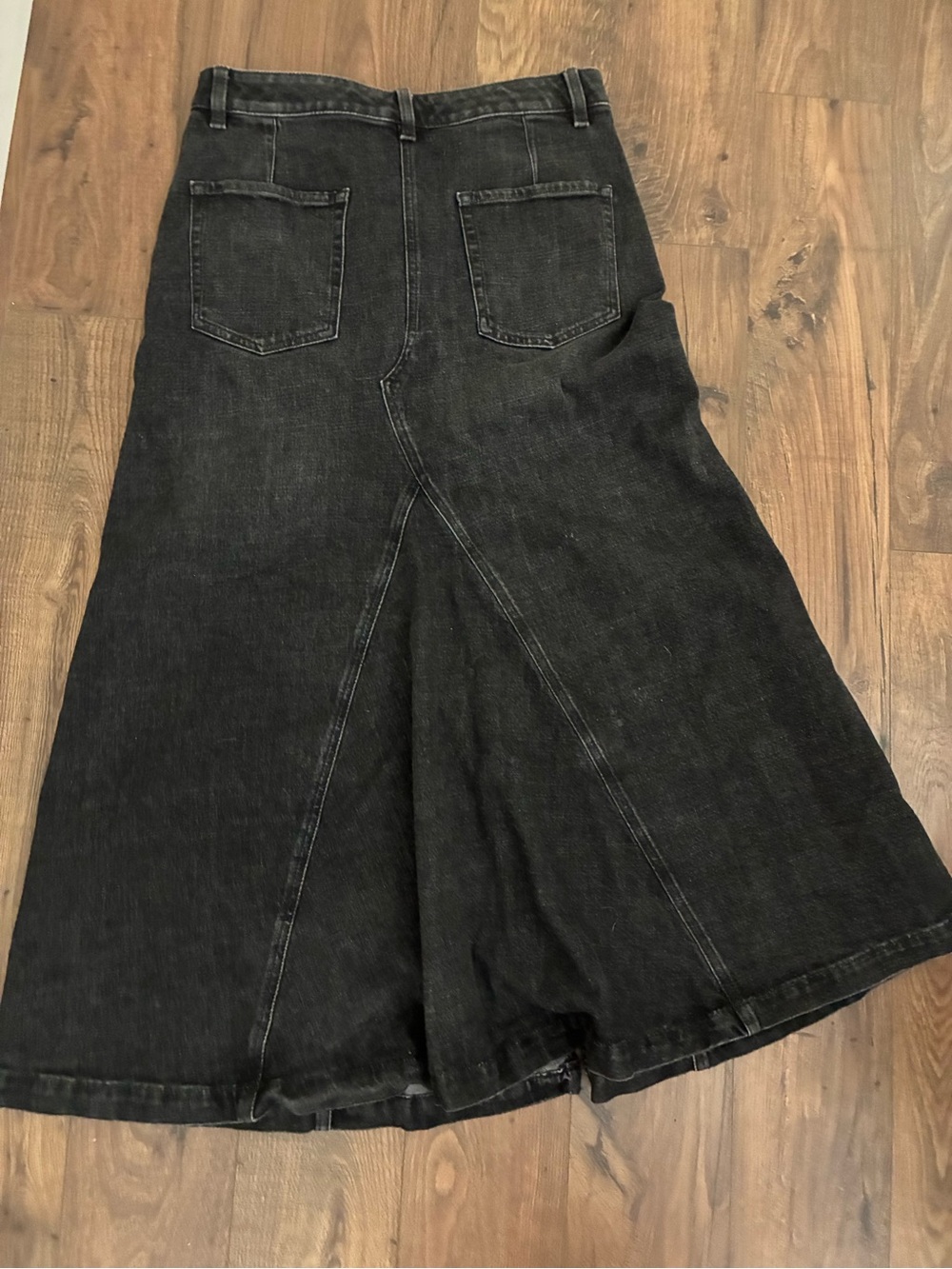 Banana Republic Washed Black Women’s Flared Jeans Skirt - Picture 4 of 11